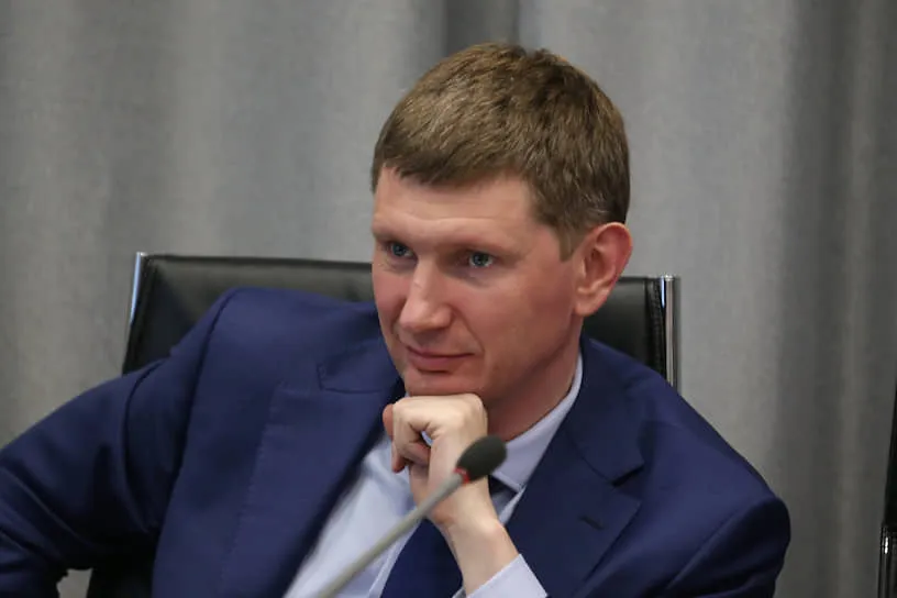 Решетников заявил о признаках охлаждения экономики РФ.