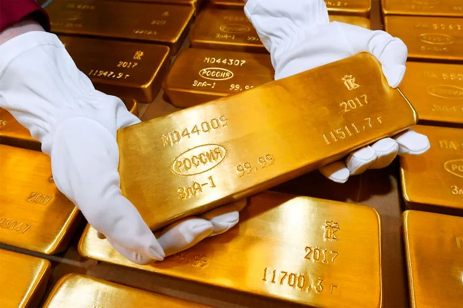 Стоимость золотых резервов РФ достигла рекордных $217,4 млрд.