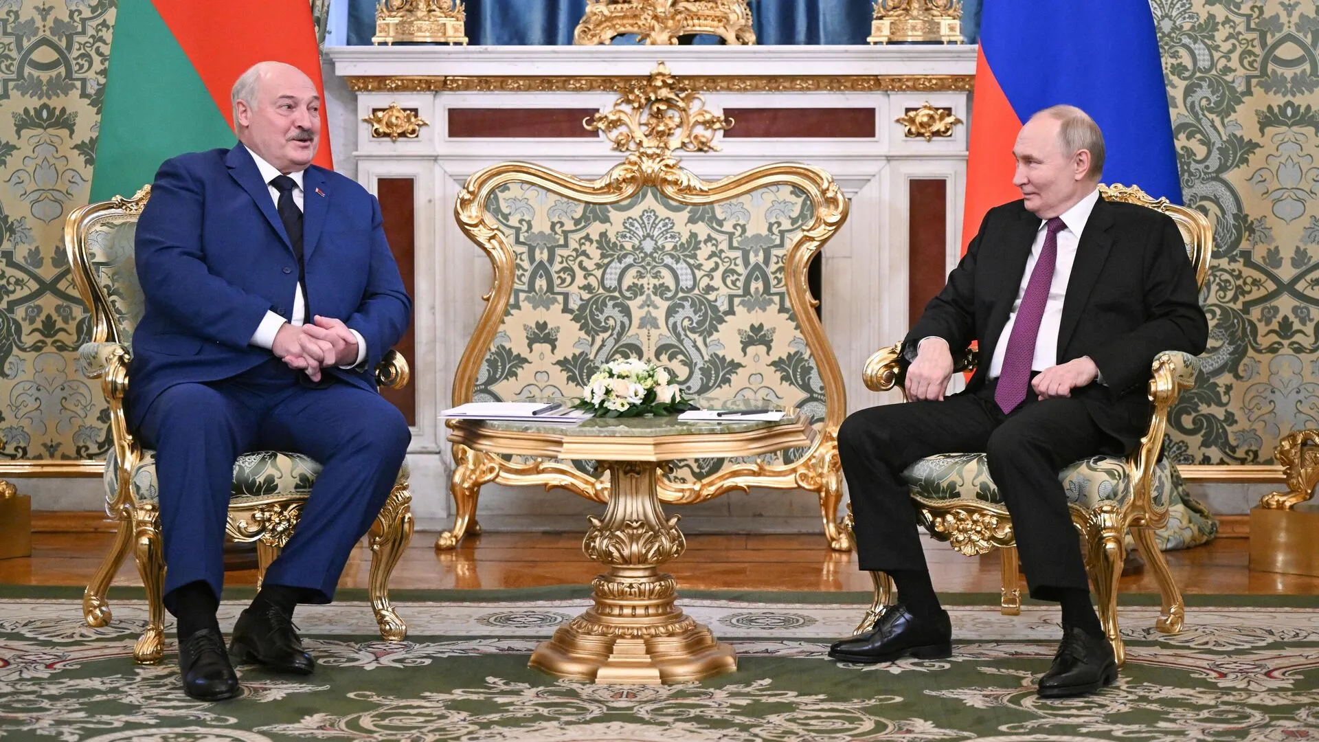 Индекс Мосбиржи подрос после слов Путина о перемирии.