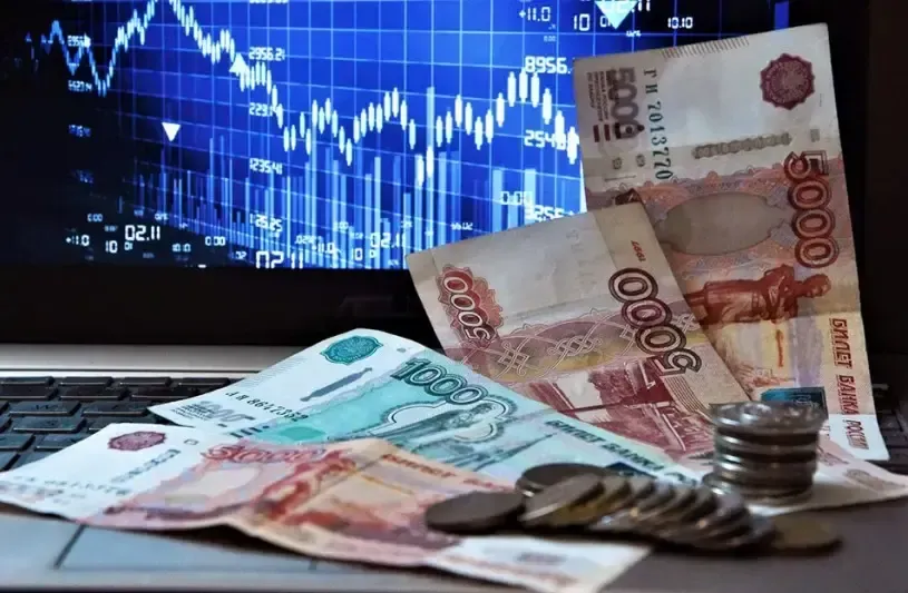 Курсы доллара и евро на 19 марта (19.03.2025).