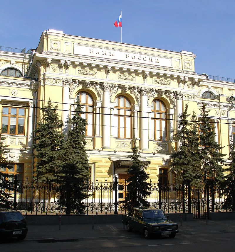 Годовая инфляция, по оценке на 17 марта, составила 10,2%